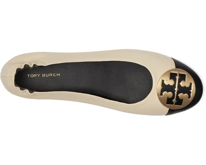 Балетки Tory Burch Claire с круглым носком и логотипом на мыске на резиновой подошве
