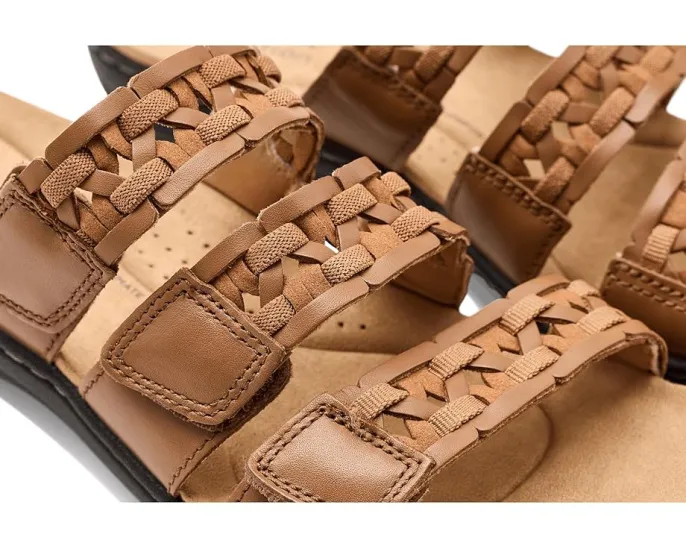 Сандалии Clarks Laurieann Emma с регулируемыми ремешками и стелькой Ultimate Comfort