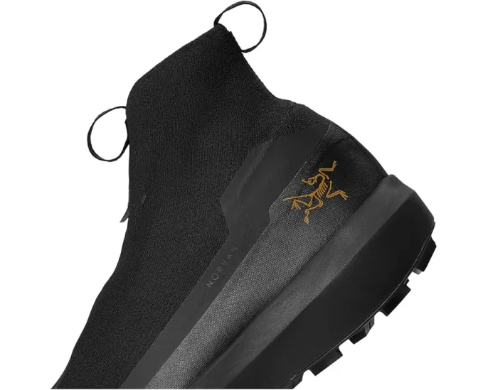 Зимние ботинки Arc'teryx Norvan 4 Nivalis с мембраной GORE-TEX и защитным гаитером