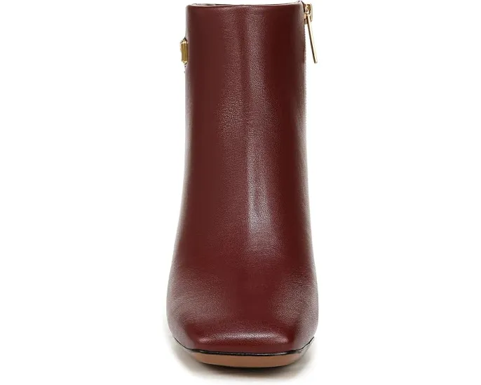Ботинки Franco Sarto Bowman для широкой икры с заостренным носком