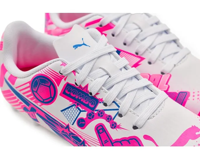 Детские футбольные бутсы PUMA Ultra Pulisic для искусственного покрытия с шипами для подвижности