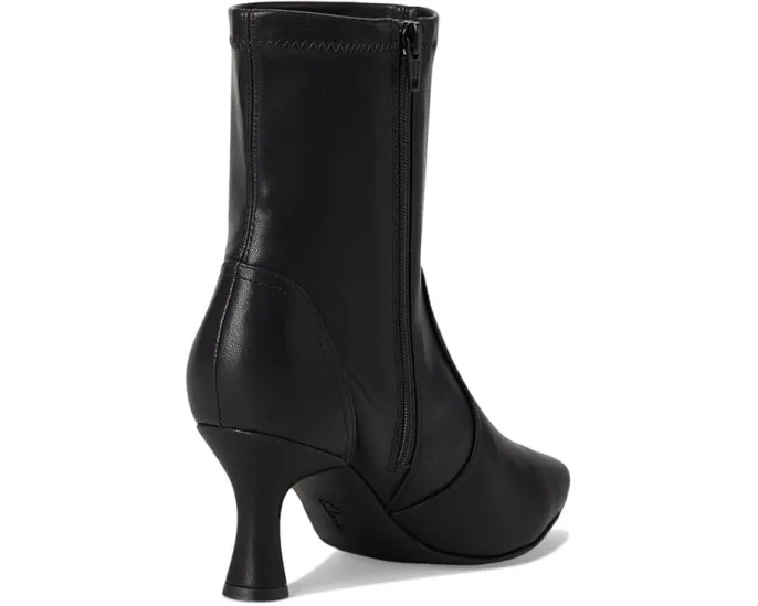 Ботинки Kataleyna Bay с острым носком и резиновой подошвой