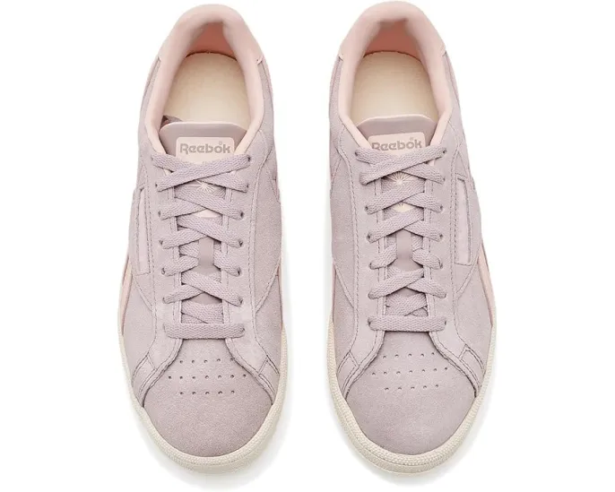 Кроссовки Reebok Club C Grounds UK с замшевым верхом и каучуковой подошвой