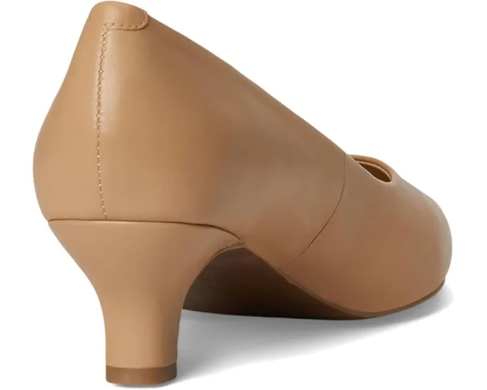 Туфли Kate от Trotters с заостренным носком и французским каблуком