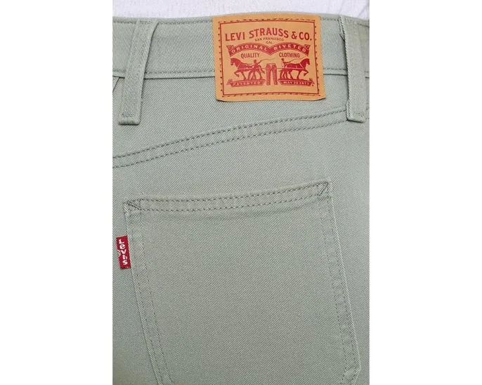 Джинсы Levi's 726 Patch Pocket с расклешенным кроем и накладными карманами
