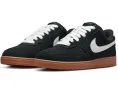 Кроссовки Nike Court Vision Low Flyease черно-коричневые