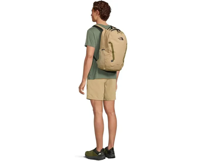 Рюкзак The North Face Vault на 28 литров для повседневных приключений