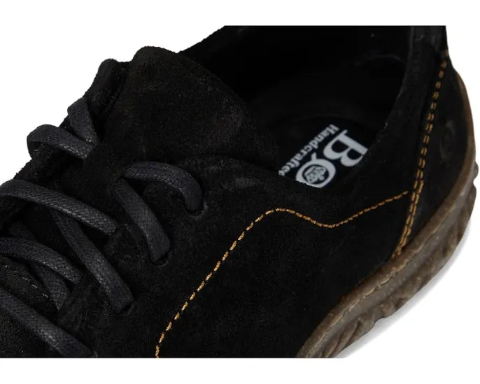 Кроссовки Born Bevi из замши с амортизирующей стелькой