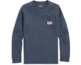 Футболка с длинным рукавом и карманом Ghost Pups Logo Box от Vineyard Vines Kids
