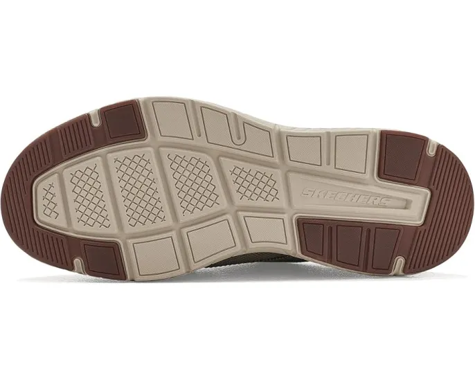 Кроссовки Skechers Arch Fit Crosser Ruger с технологией Hands Free Slip-ins