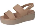 Сандалии Crocs Brooklyn Low Wedge на платформе с технологией LiteRide