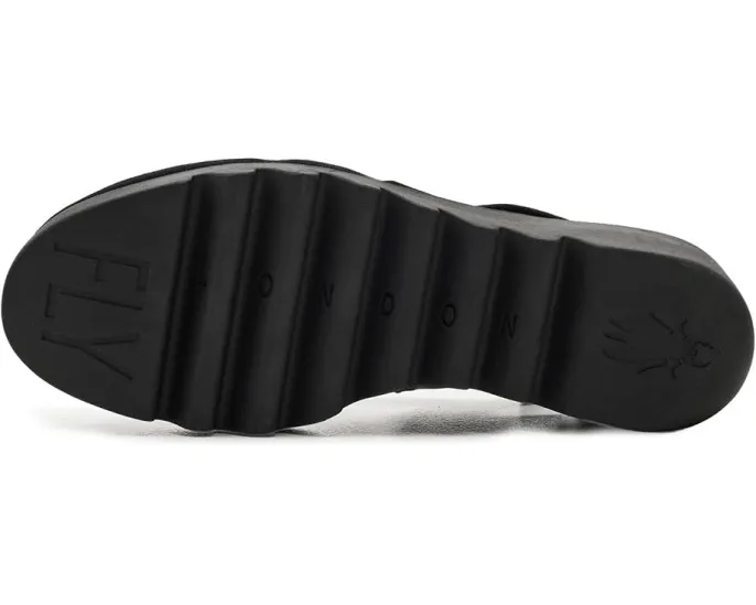 Сандалии FLY LONDON Basy605fly на танкетке с мыском и регулируемым ремешком