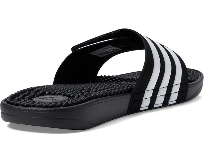 adidas Adissage сланцы с массажными элементами и регулируемым ремешком