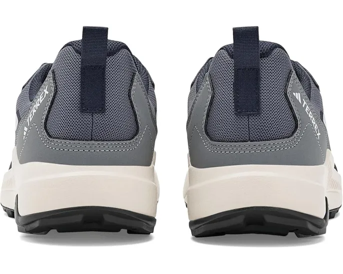 Трекинговые кроссовки Adidas Terrex Anylander с подошвой Traxion и усиленным мыском