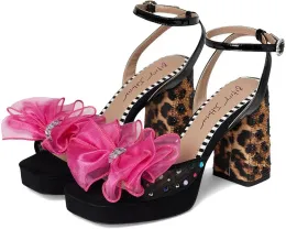 Босоножки Palloma от Blue by Betsey Johnson с квадратным открытым носком и ремешком на щиколотке