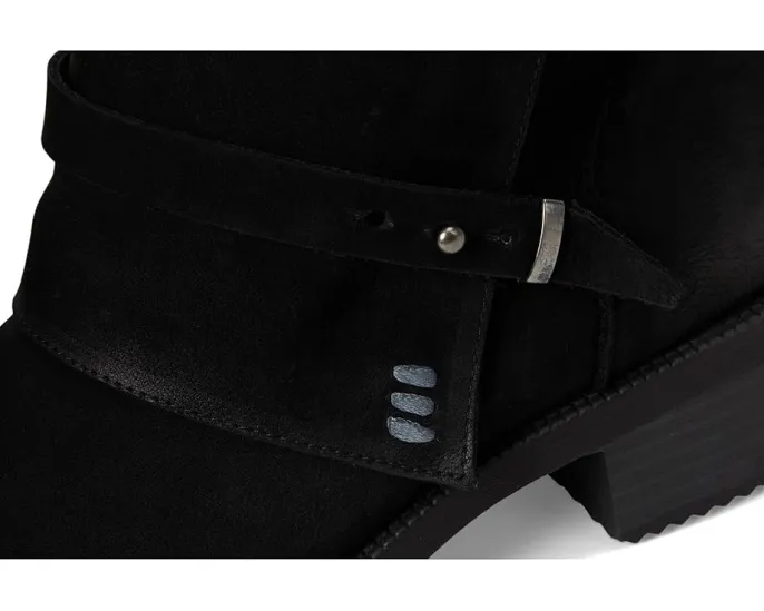 Ботильоны Spectacular из нубука с декоративными ремнями и гвоздиками David Tate