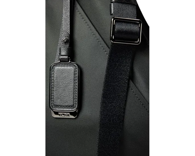 Кроссбоди Tumi Voyageur Tyler с регулируемым ремнем