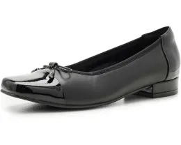 Туфли-лодочки Amiya с бантом и низким каблуком от David Tate