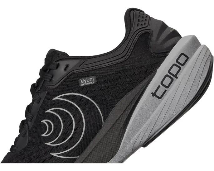 Водонепроницаемые кроссовки Topo Athletic Phantom 4 WP с технологией eVent BIO