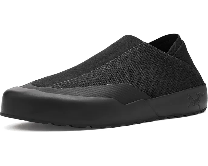 Треккинговые ботинки Arc'teryx Kragg с мембраной GORE-TEX и подошвой Vibram