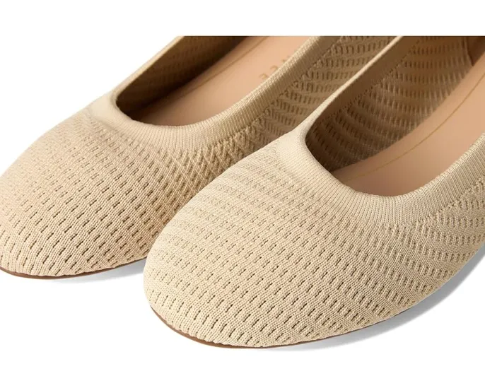 Балетки Journee Collection Maryann из трикотажа с круглым носком и мягкой стелькой