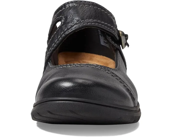 Лодочки Clarks Carleigh Jane с глянцевым верхом и эластичным ремешком