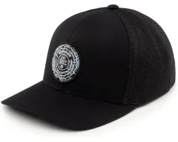 Кепка TravisMathew The Patch Floral с цветочным патчем и технологией Flexfit