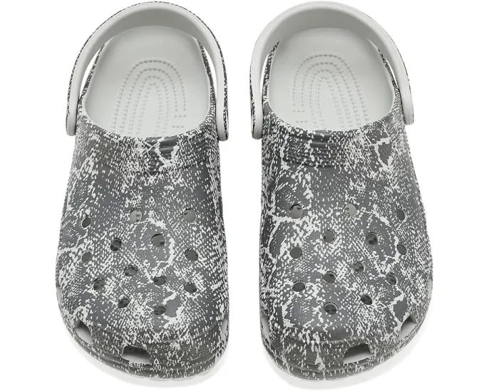 Классические сабо Crocs с сезонным принтом на платформе
