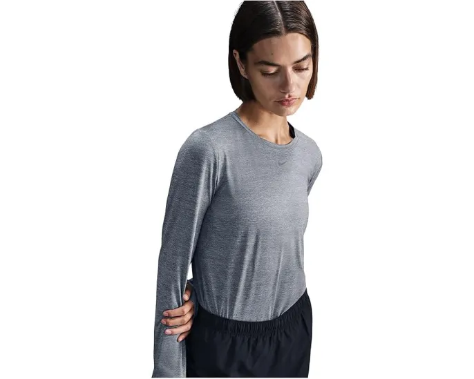 Футболка Nike One Classic с длинным рукавом и технологией Dri-FIT