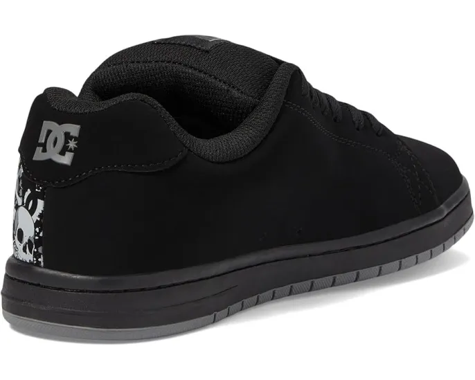 Скейтерские кроссовки DC Gaveler с кожано-текстильным верхом