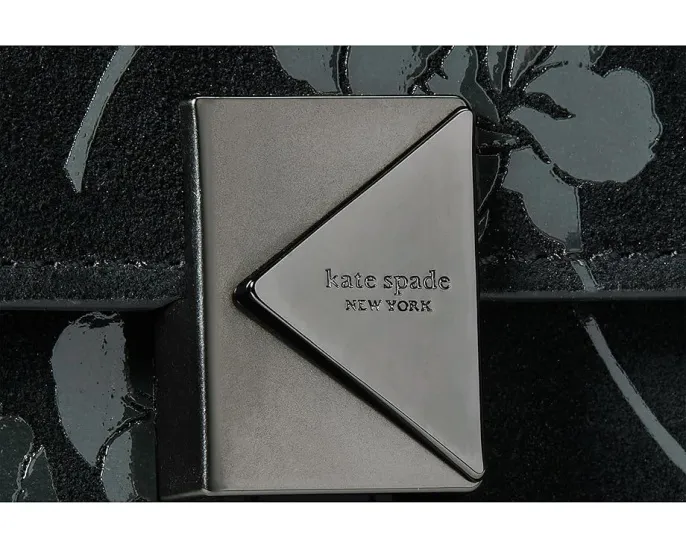 Kate Spade New York Deco Uptown Blooms Printed Suede мини кроссбоди на цепочке