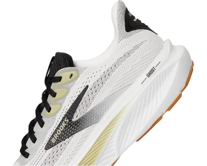 Кроссовки Ghost 17 от Brooks с двойным джаккардовым верхом