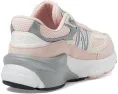 Детские кроссовки New Balance Fuelcell 990V6 с комбинированным верхом