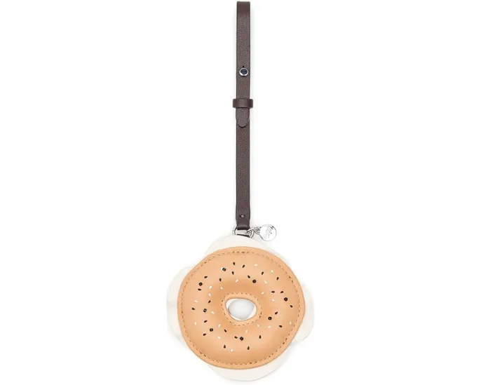 Брелок для сумки Charmed Nyc Bagel в форме бублика от Kate Spade New York