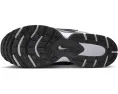 Кроссовки Nike V5 RNR с массивной пеной и ретро-дизайном