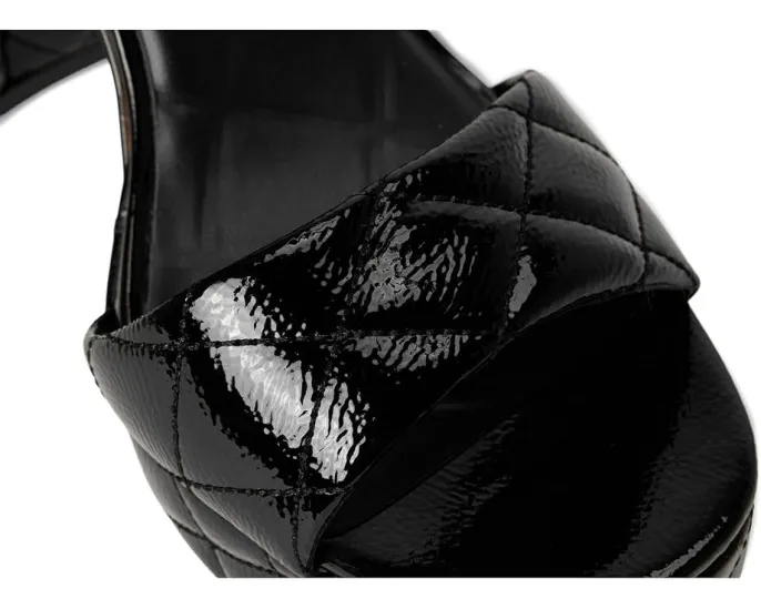 Босоножки Vince Camuto Pendry на высокой платформе с регулируемым ремешком