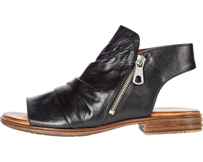 Ботильоны Miz Mooz Dylan с текстурированной кожей и боковой молнией