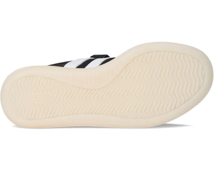 Детские кроссовки adidas Barreda Decode с эластичными шнурками