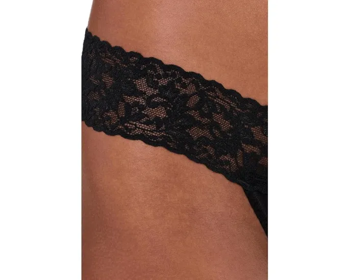 Трусы-танга Hanky Panky Signature Lace Low Rise Thong 3 шт