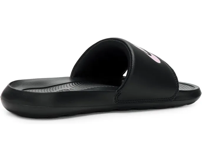 Сланцы Nike Victori One Slides с анатомической стелькой и мягкой пеной