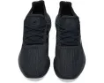 Беговые кроссовки Adidas Swift Run с текстильным верхом
