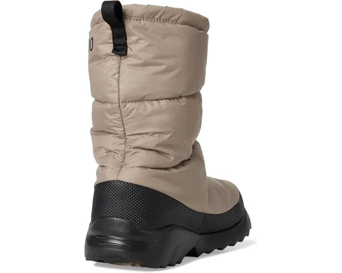 Угги Nuptse Traction Bootie от The North Face с утеплителем из пуха 700 fill down