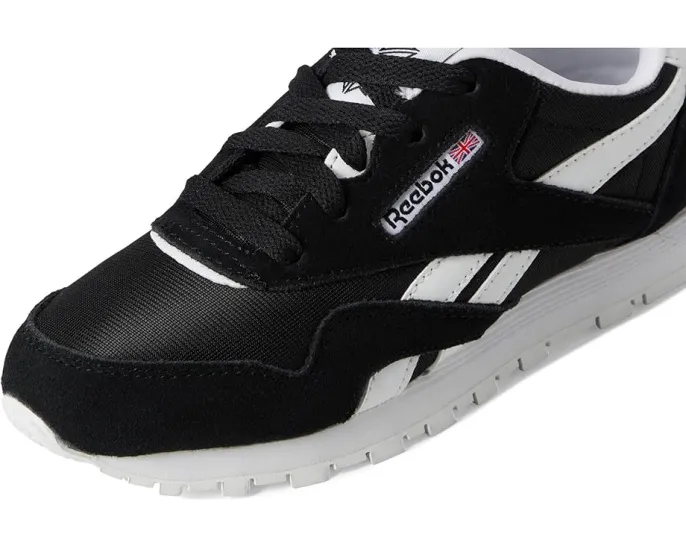 Кроссовки Reebok Kids Classic Nylon для детей с верхом из замши и нейлона