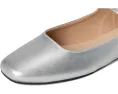 Балетки Journee Collection Carrie с ремешком и пряжкой из велюровой замши