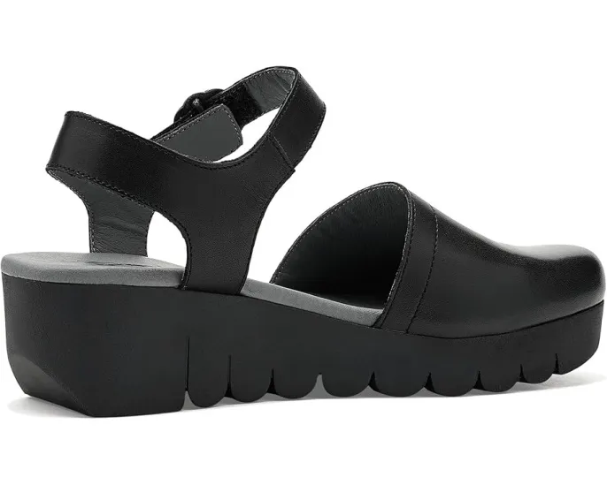 Сандалии FLY LONDON Vizi385fly на платформе с ремешком на щиколотке и пряжкой