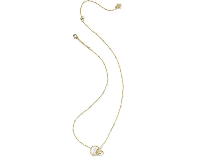Короткое колье Football Helmet Pendant с подвеской в виде шлема от Kendra Scott