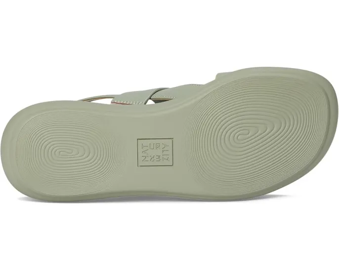 Сандалии Naturalizer Coast на платформе с ремешком через пятку и технологией Contour+ Comfort