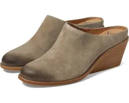 Сандалии Sofft Nicki из мягкой итальянской кожи с клиновидным каблуком