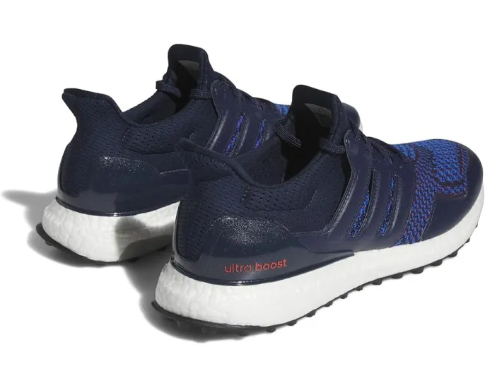 Обувь для гольфа Adidas Ultraboost с технологией PRIMEKNIT и влагоотталкивающим верхом