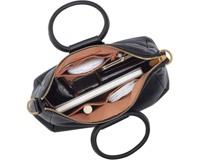 Средний саквояж HOBO Sheila с несколькими вариантами ношения